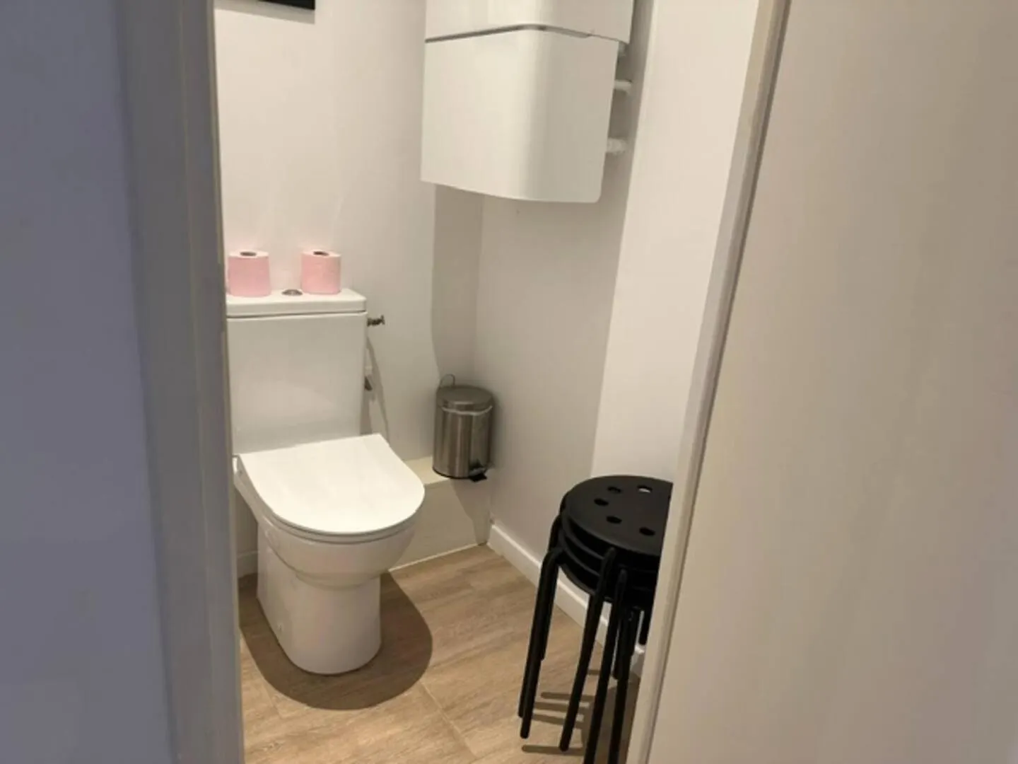 Apartment Studio Steps From The Palace, Beach, City Center Cannes