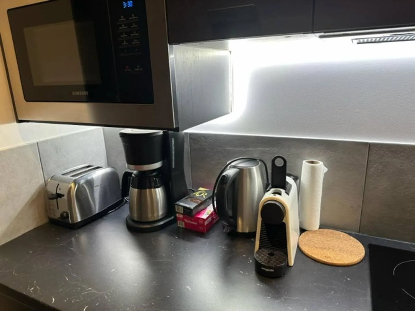 קאן Studio Steps From The Palace, Beach, City Center דירה